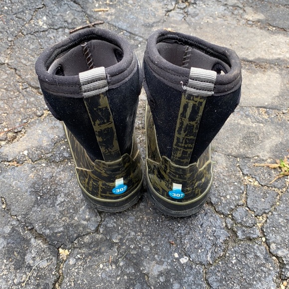 Toddler bogs Boots - Picture 3 of 3